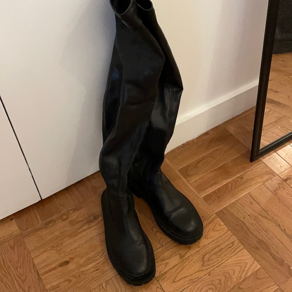 Over the knee Zara boots